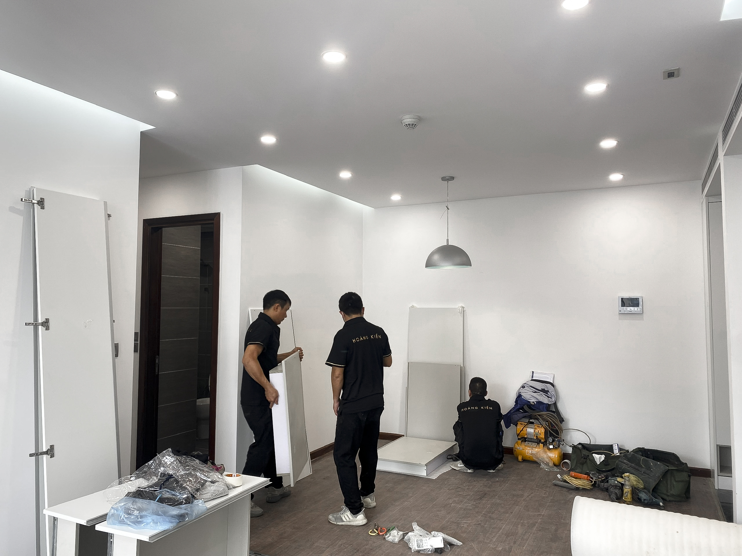 Hoàn thiện nội thất — Hoàng Kiến