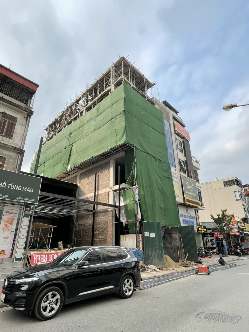 Thi công xây dựng — Hoàng Kiến